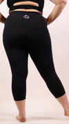 EssentialPlus Crop Leggings - Bold Black